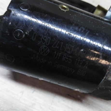 trapeciia-dvornikov-volkswagen-golf-4-art-27837-big-1