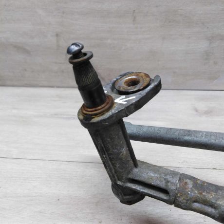 trapeciia-dvornikov-volkswagen-bora-defekt-art-27853-big-2