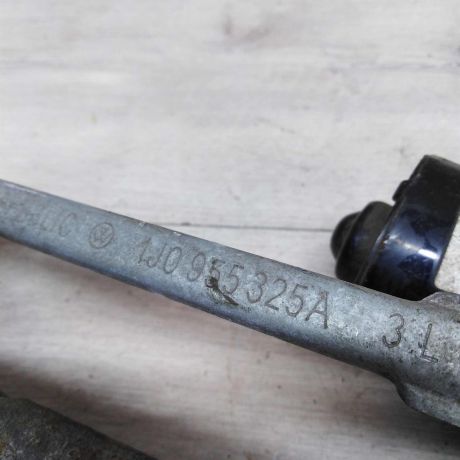 trapeciia-dvornikov-volkswagen-bora-defekt-art-27853-big-5