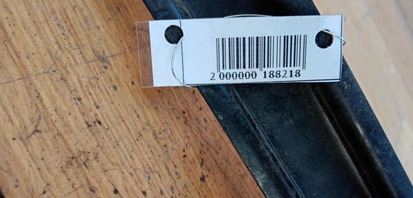 trapeciia-dvornikov-audi-100-c3-art-28071-big-3