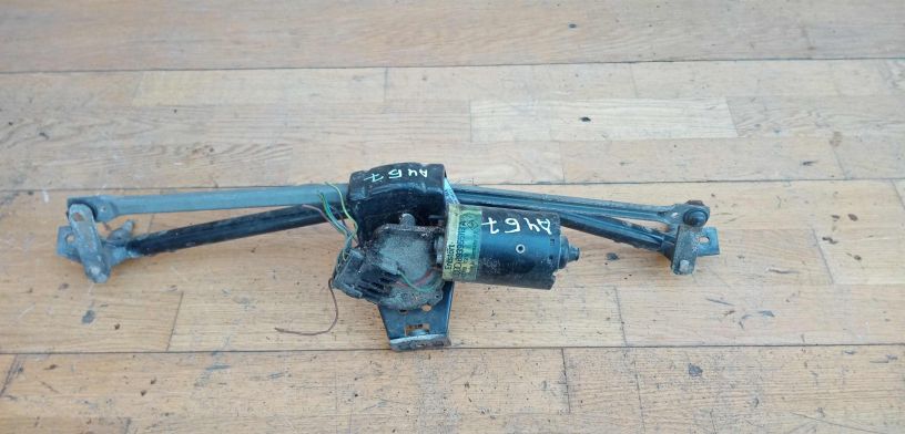 trapeciia-dvornikov-audi-80-b4-art-28404-big-0