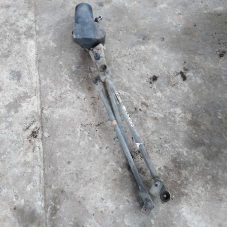 trapeciia-dvornikov-ford-focus-1-rest-sa2-art-29488-big-0