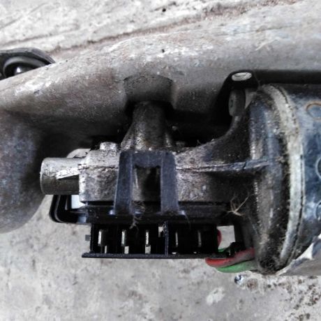 trapeciia-dvornikov-ford-focus-1-rest-sa2-art-29488-big-4