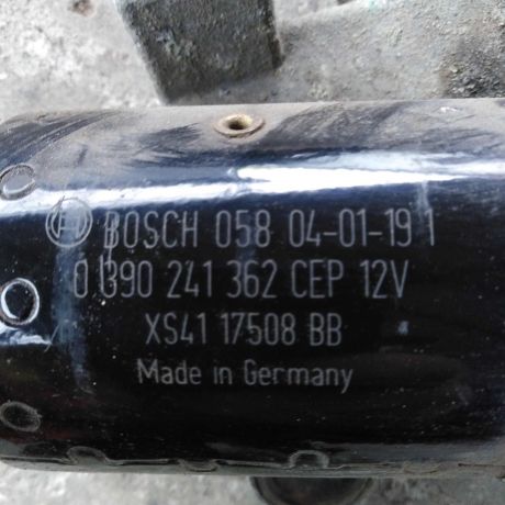 trapeciia-dvornikov-ford-focus-1-rest-sa2-art-29488-big-1