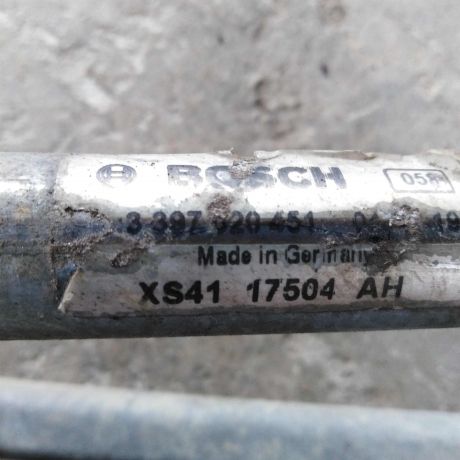 trapeciia-dvornikov-ford-focus-1-rest-sa2-art-29488-big-2