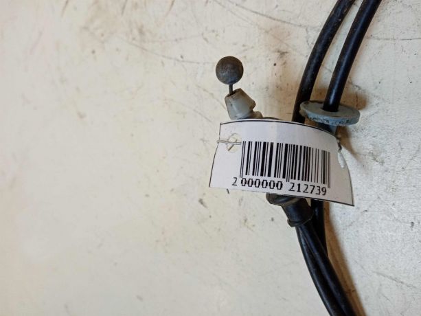 tros-otkryvaniia-kapota-mazda-3-bk-xetcbek-art-29832-big-1