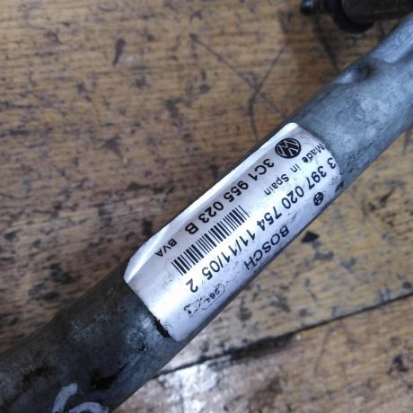 trapeciia-dvornikov-volkswagen-passat-b6-art-30343-big-2