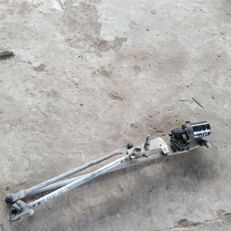 trapeciia-dvornikov-ford-focus-1-rest-art-30727-big-0