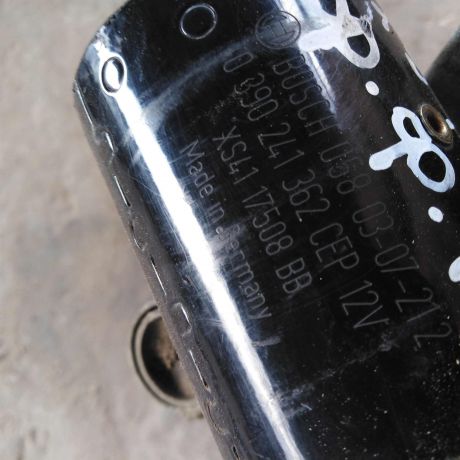 trapeciia-dvornikov-ford-focus-1-rest-art-30727-big-3