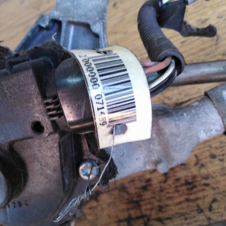 trapeciia-dvornikov-toyota-camry-v40-v-sbore-art-31177-big-2