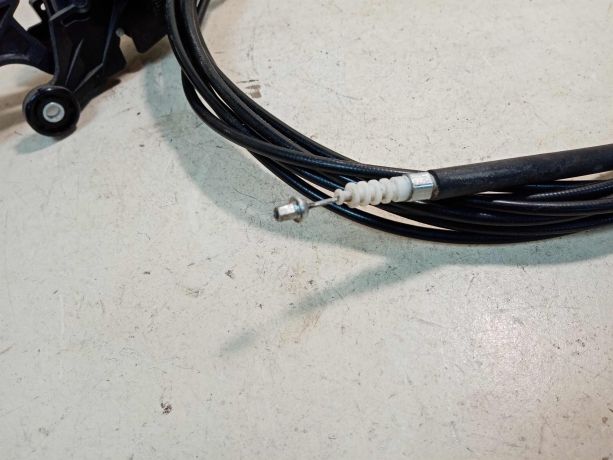 tros-otkryvaniia-bagaznika-i-liucka-benzobaka-fiat-albea-14i-art-31327-big-1