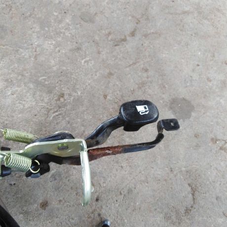 tros-otkryvaniia-kryski-bagaznika-i-liucka-benzobaka-kia-cerato-2-16i-akpp-art-31985-big-3