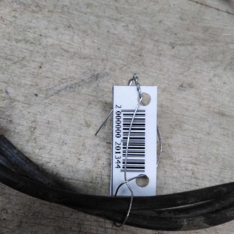 tros-otkryvaniia-kapota-hyundai-accent-2-art-32399-big-1