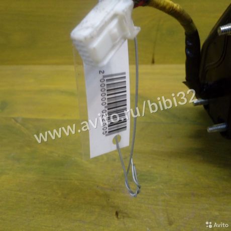 pravoe-zerkalo-mitsubishi-lancer-10-art-36124-big-3