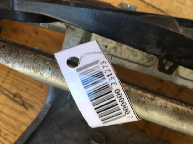 trapeciia-dvornikov-mazda-3-bl-rest-sedan-motorcik-art-37039-big-2