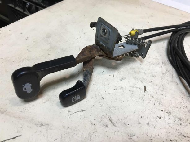 tros-otkryvaniia-kryski-bagaznika-liucka-benzobaka-chevrolet-aveo-t250-art-38231-big-2