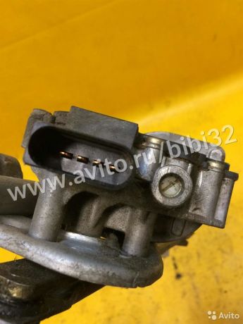 trapeciia-dvornikov-audi-a6-c5-allroad-art-38795-big-3