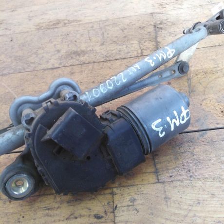 trapeciia-dvornikov-ford-mondeo-3-v-sbore-s-motorcikom-art-39506-big-4