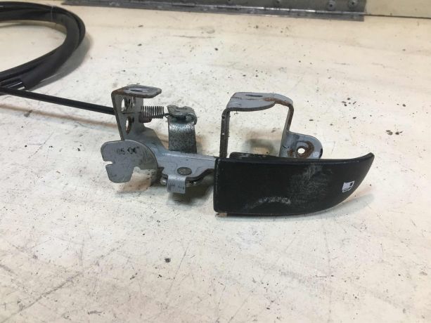 tros-otkryvaniia-baka-i-bagaznika-mazda-6-gg-art-39912-big-4