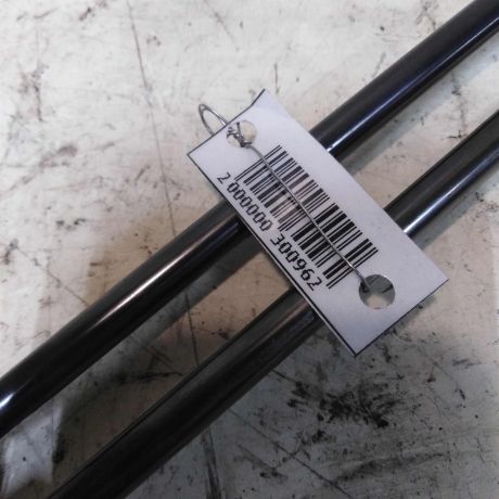 amortizator-kryski-bagaznika-upor-ford-focus-2-rest-universal-art-42879-big-1