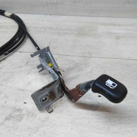 tros-otkryvaniia-liucka-benzobaka-sedan-chevrolet-lacetti-art-45538-big-1