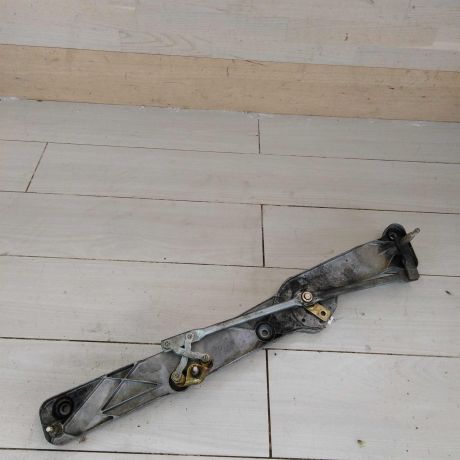 trapeciia-stekloocistitelia-bmw-e39-art-47544-big-0