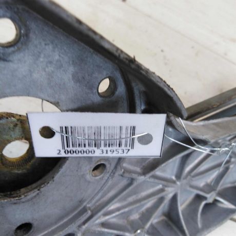 trapeciia-stekloocistitelia-bmw-e39-art-47544-big-2