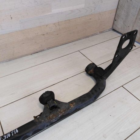 balka-peredniaia-pod-radiator-volkswagen-passat-b5-gp-art-47658-big-2