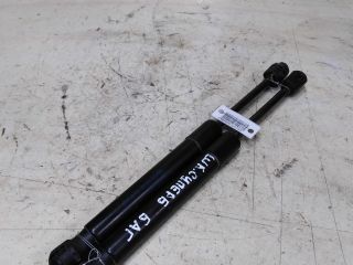 amortizator-kryski-bagaznika-sedan-skoda-superb-i-rest-art-48816