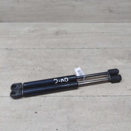 amortizator-kryski-bagaznika-sedan-opel-vectra-c-rest-art-50505-big-0