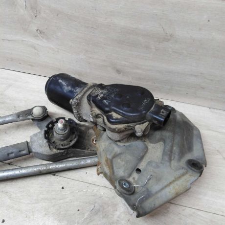 trapeciia-stekloocistitelia-peredniaia-s-motorcikom-mitsubishi-lancer-9-art-52427-big-1