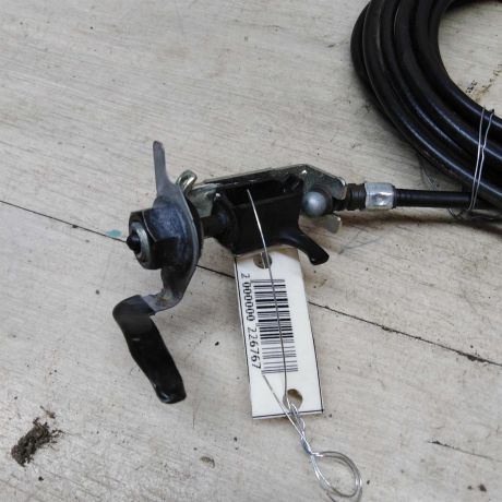 tros-otkryvaniia-liucka-benzobaka-mazda-3-bk-sedan-art-54478-big-1