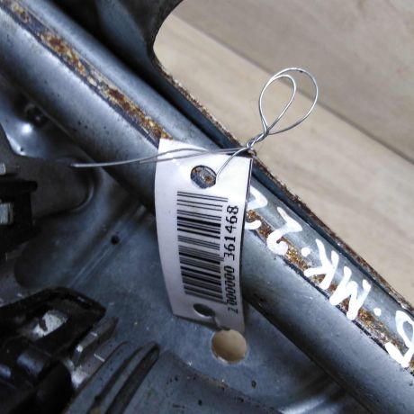 trapeciia-stekloocistitelia-v-sbore-s-motorcikom-skoda-superb-2002-gv-art-54903-big-1