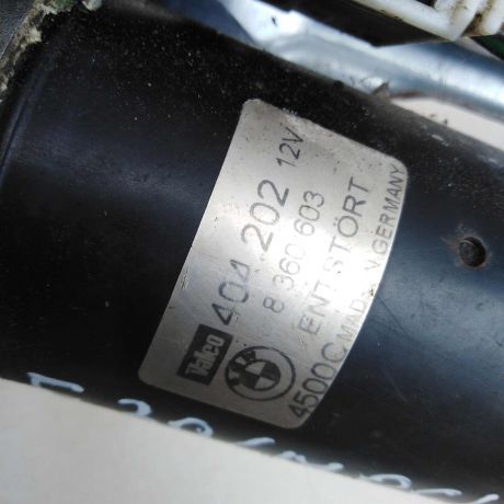 trapeciia-stekloocistitelia-v-sbore-bmw-e39-28i-mkpp-art-55866-big-1