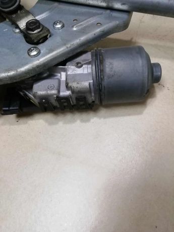 trapeciia-stekloocistitelia-s-motorcikom-renault-duster-i-art-58263-big-3