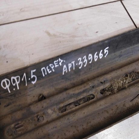 balka-pod-radiator-peredniaia-ford-focus-1-xetcbek-art-58730-big-3