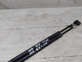 amortizator-kryski-bagaznika-xetcbek-ford-focus-1-art-58885