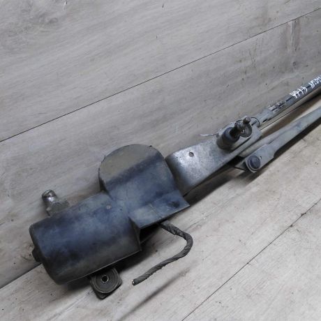 trapeciia-stekloocistitelia-v-sbore-ford-focus-1-xetcbek-defekt-art-58974-big-6