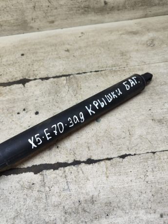 amortizator-kryski-bagaznika-bmw-x5-ii-e70-do-rest-art-59052-big-3