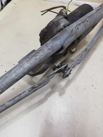 trapeciia-stekloocistitelia-v-sbore-volkswagen-transporter-t4-24d-art-59063-big-7