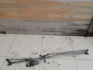 trapeciia-stekloocistitelia-peugeot-408-art-59115