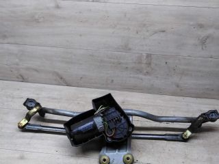 trapeciia-stekloocistitelia-lobovogo-stekla-ford-escort-5-rest-2-xetcbek-art-60438