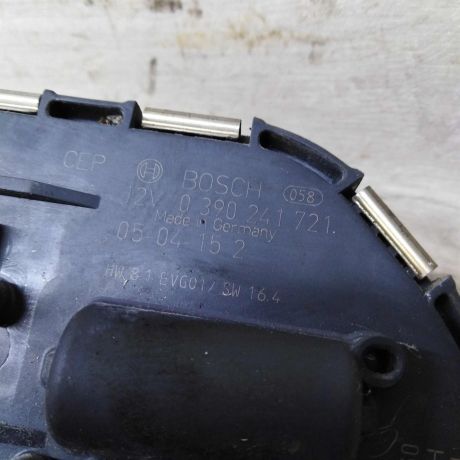 motorcik-stekloocistitelia-lobovogo-stekla-levyi-defekt-peugeot-407-art-61949-big-6