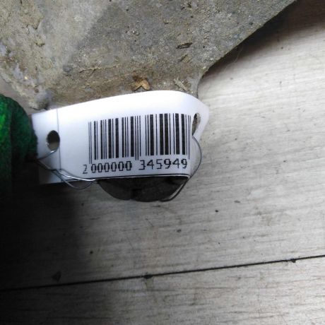 trapeciia-stekloocistitelia-v-sbore-subaru-forester-ii-art-62139-big-1