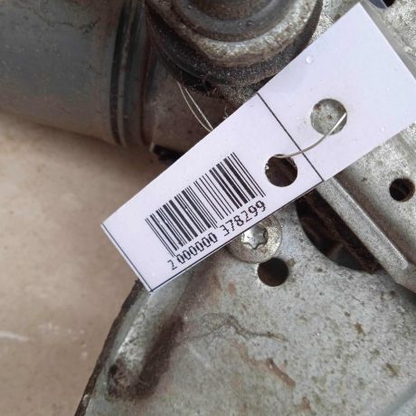 trapeciia-stekloocistitelia-lob-stekla-peugeot-206-art-63243-big-3