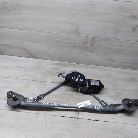 trapeciia-stekloocistitelia-lobovogo-stekla-toyota-avensis-t250-art-63390-big-0