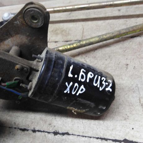 trapeciia-stekloocistitelia-v-sbore-lifan-breez-art-63659-big-3