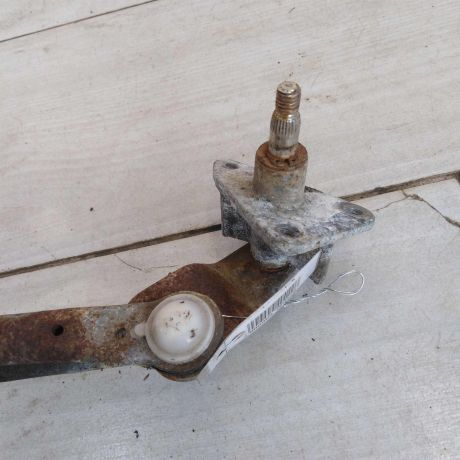 trapeciia-stekloocistitelia-lobovogo-stekla-lifan-breez-art-64404-big-3