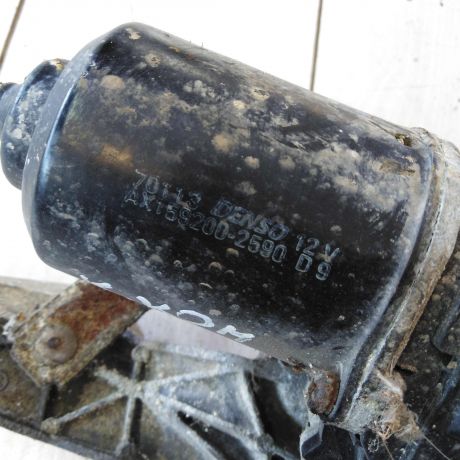 trapeciia-stekloocistitelia-v-sbore-chrysler-concorde-art-64433-big-4