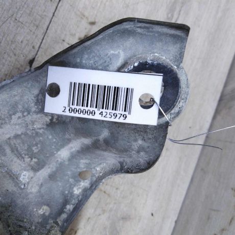 trapeciia-stekloocistitelia-renault-logan-i-art-66633-big-1